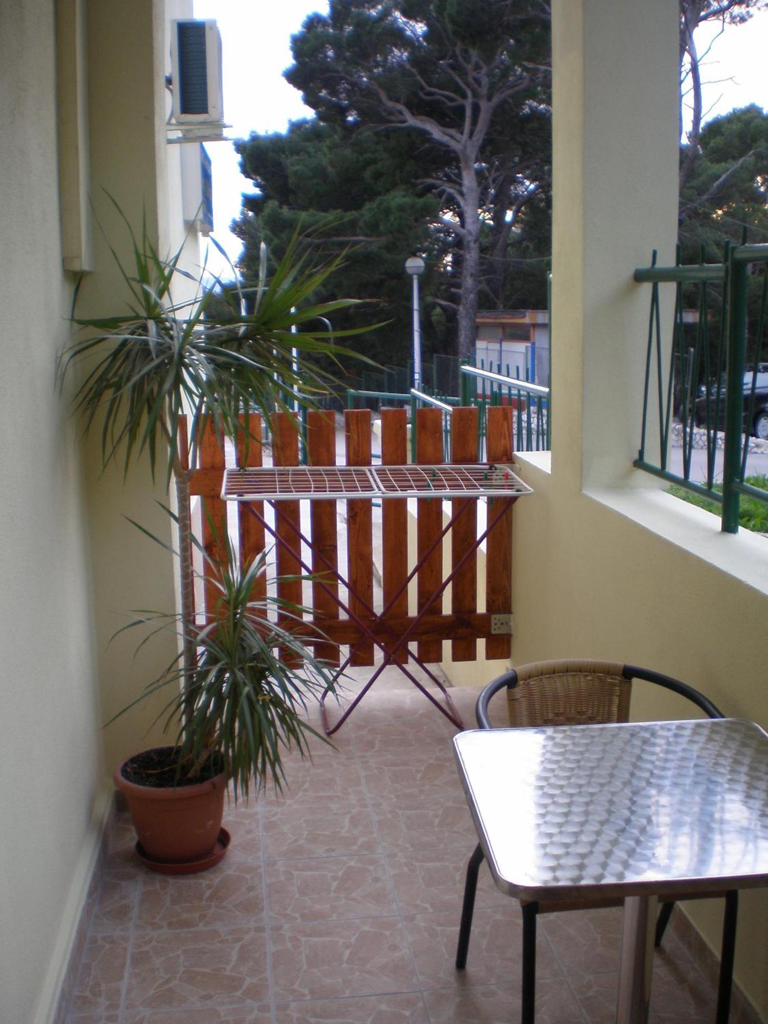 Marija With Private Parking Makarska